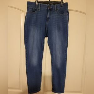 A.N.A 16W Skinny Jeans